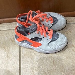 Nike huarache sneakers